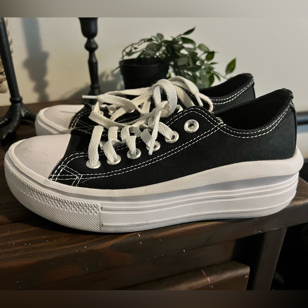 Converse All Star women’s platform sneakers